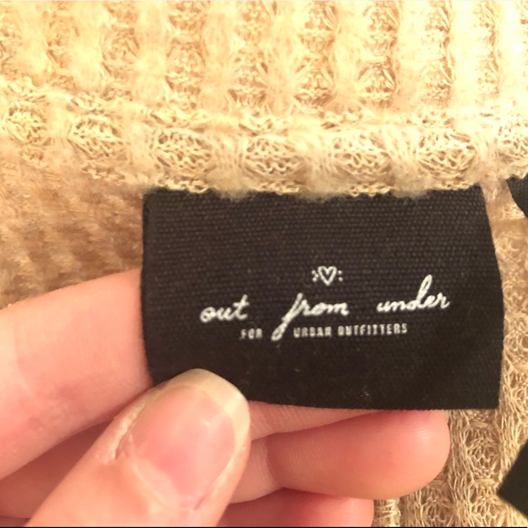 Urban Outfitters Oversized Sweater - NEW - Picture 2 of 3